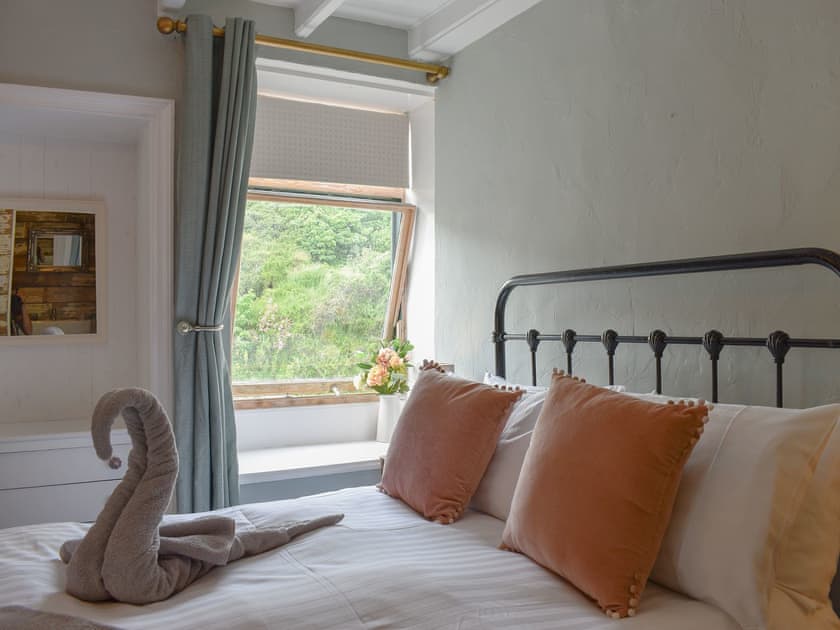 Double bedroom | Beckview Cottage, Staithes 