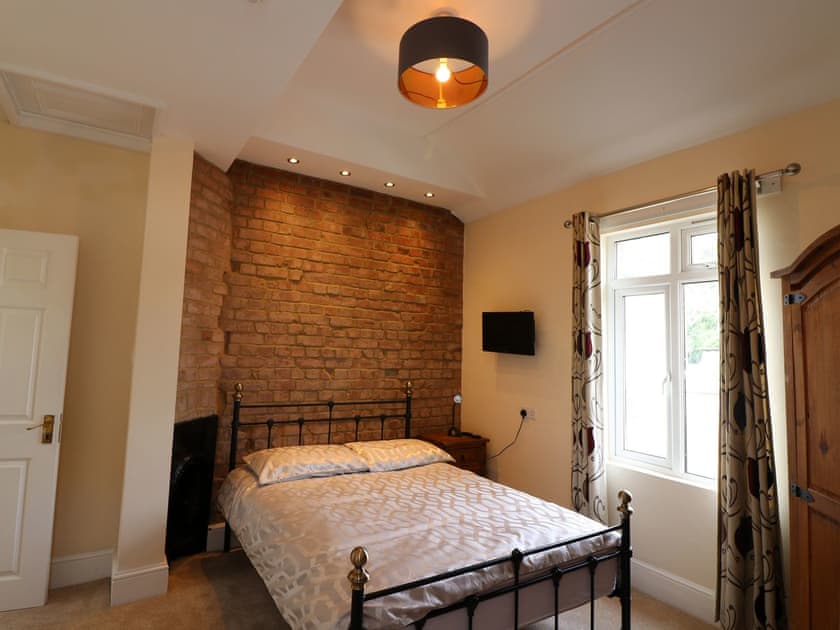 Double bedroom | Palm Tree House, Torquay