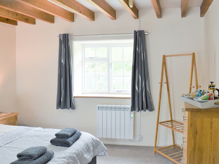Double bedroom | The Old Stable - Caernarfon Cottages, Bethel, near Snowdon