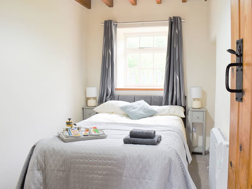 Double bedroom | The Old Stable - Caernarfon Cottages, Bethel, near Snowdon