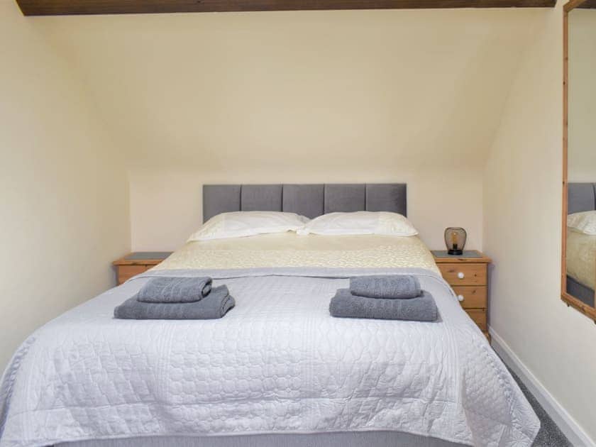 Double bedroom | The Coach House - Caernarfon Cottages, Bethel, near Snowdon