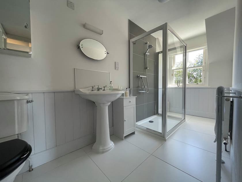 Shower room | Balloan House - Balloan, Dornoch