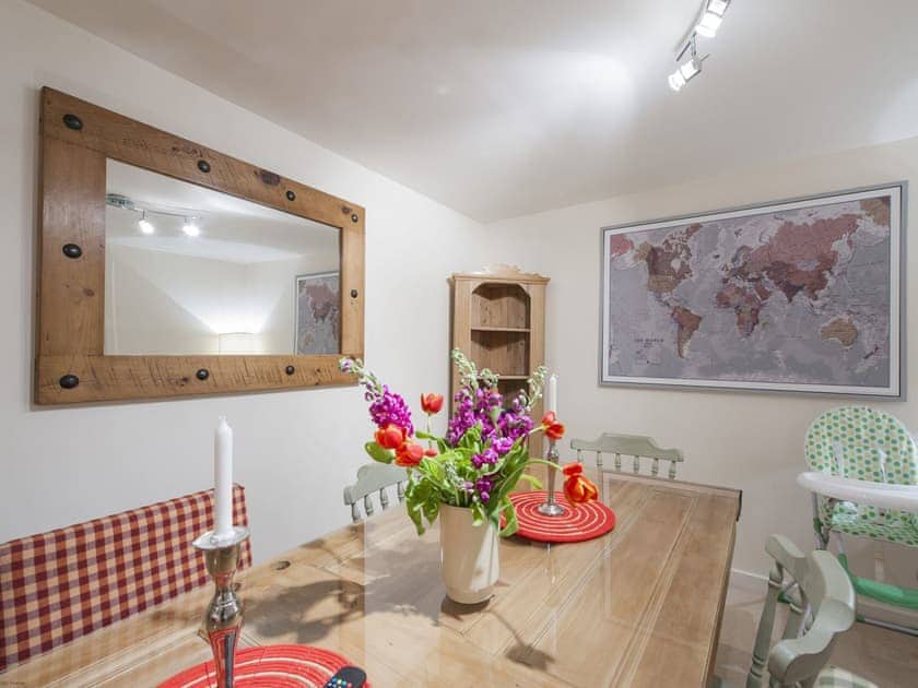 Dining Area | 7a - Jamaica Apartments, Edinburgh