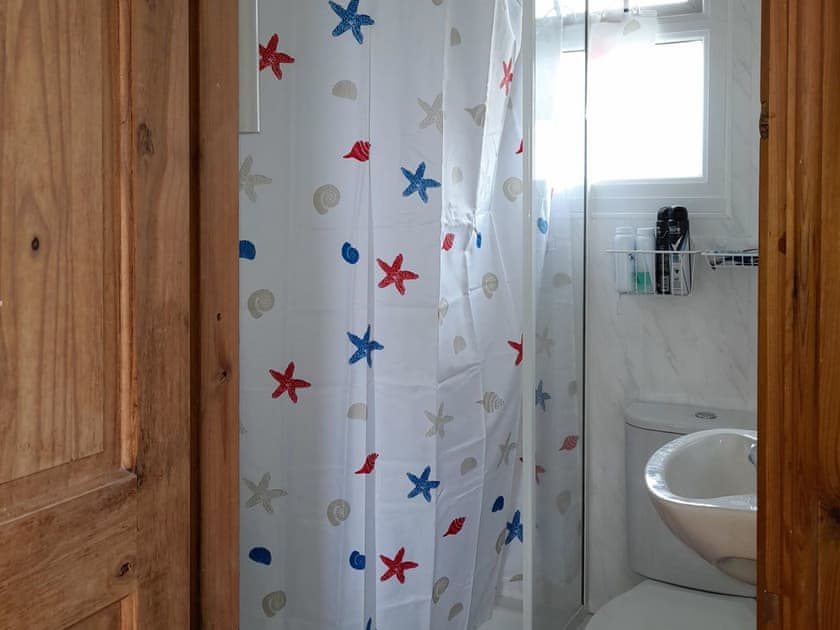 Shower room | The Revie, Bridlington