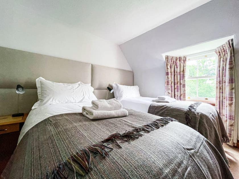 Twin bedroom | Balloan- Balloan Cottage - Balloan, Dornoch