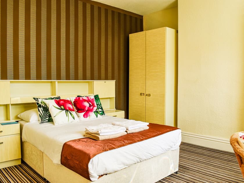 Double bedroom | Chaseley House, Blackpool
