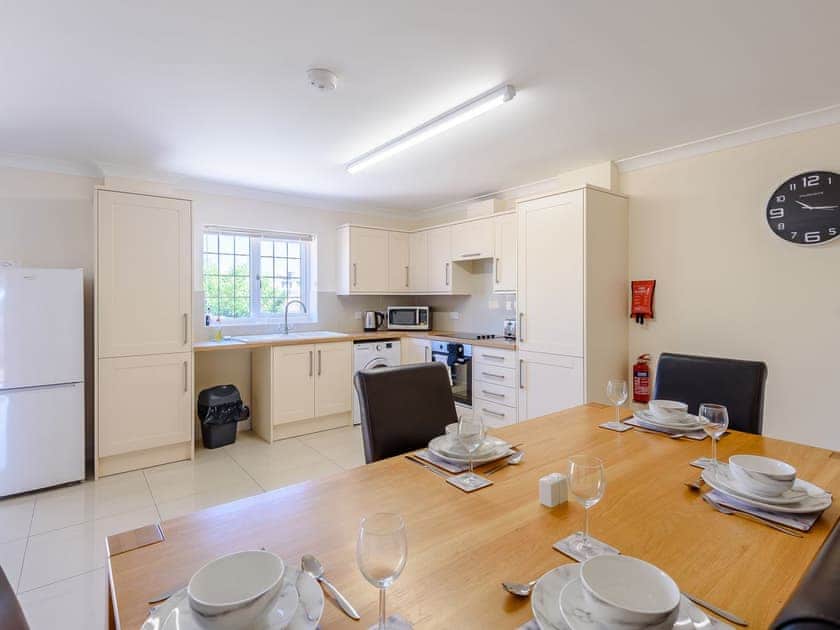 Kitchen/diner | 2 Dawson Park - Dawson Holiday Homes, Mablethorpe