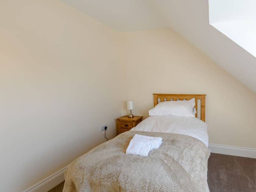 Single bedroom | 2 Dawson Park - Dawson Holiday Homes, Mablethorpe