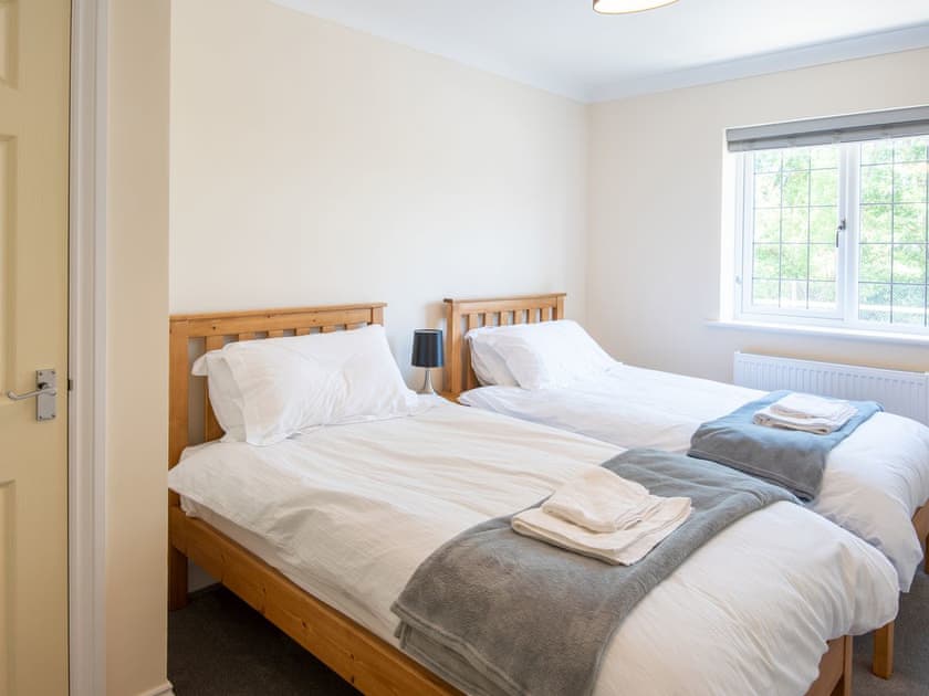 Twin bedroom | 8 Dawson Park - Marian Avenue Properties, Mablethorpe