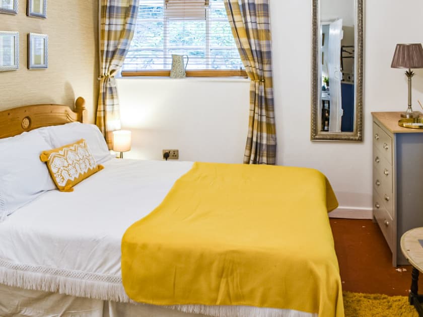 Double bedroom | Lower West, Knighton-on-Teme, Tenbury Wells