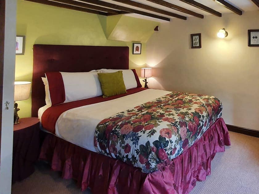 Double bedroom | Delph House - Grange Farm Cottages, Draughton, Skipton