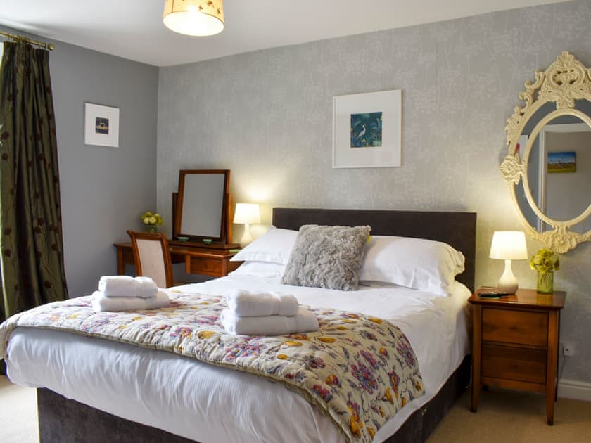 Double bedroom | Ellerton House, Richmond