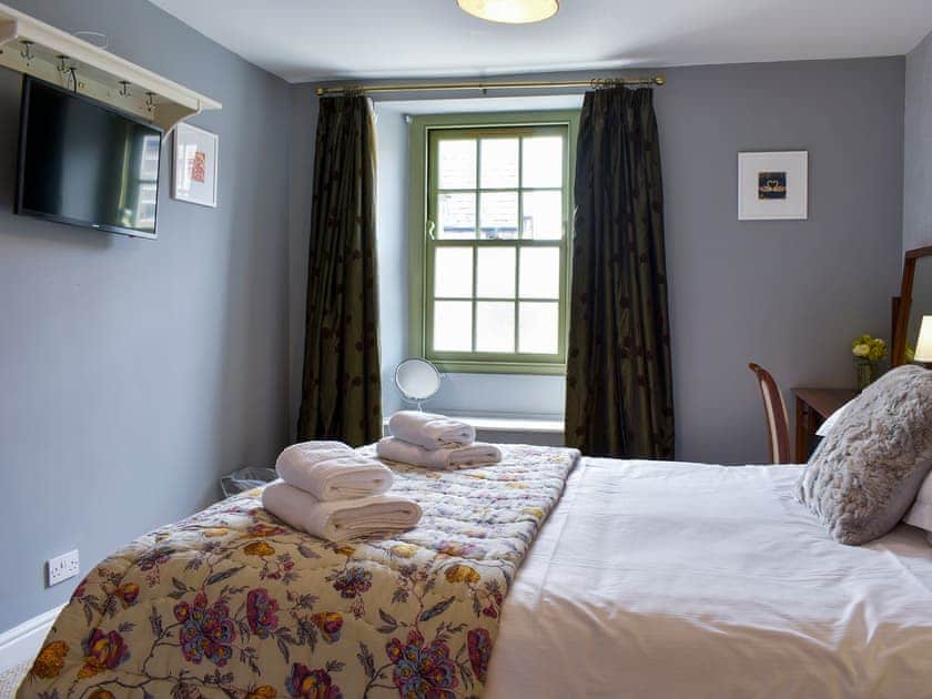Double bedroom | Ellerton House, Richmond
