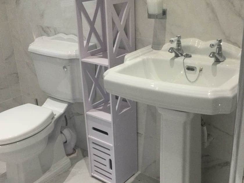 En-suite | Miners Meadow, Wheatley Hill, Durham