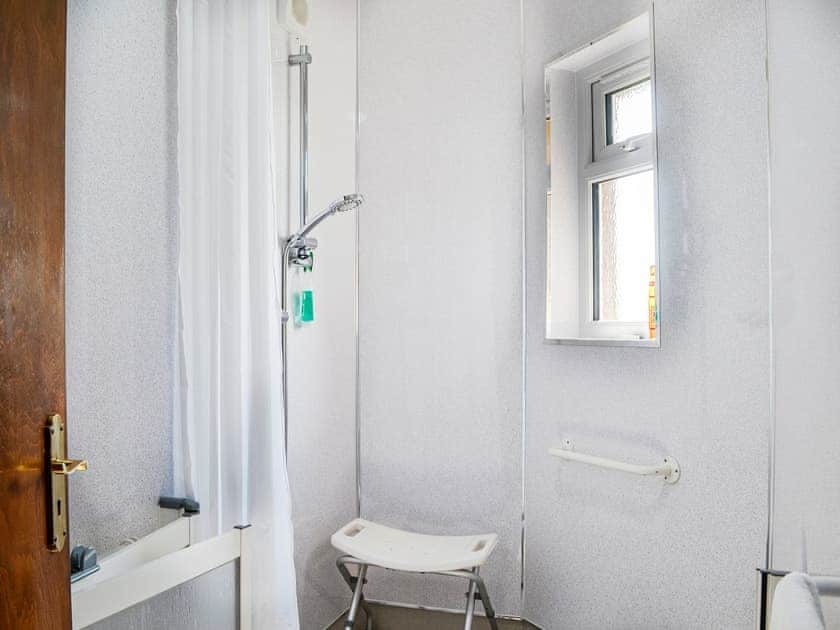 Bathroom | Woodend Farmhouse Halmyre, Haugh of Urr, near Castle Douglas
