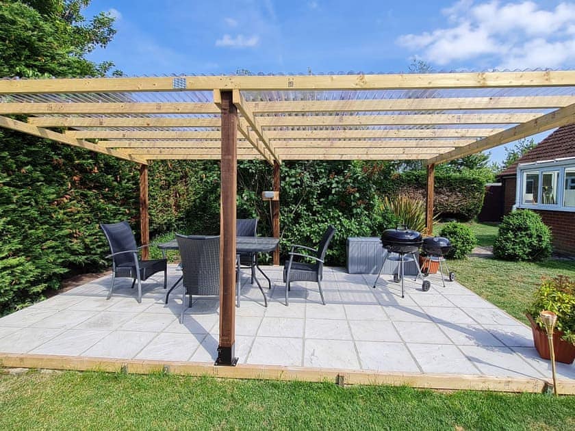 Outdoor eating area | The Nest, Aylsham