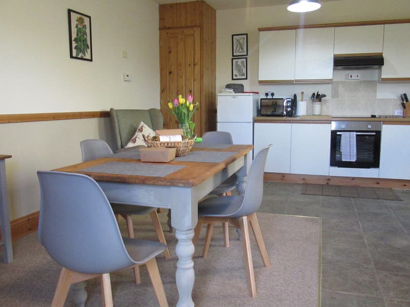 Kitchen/diner | Robin Cottage - High Weldon Cottages, Weldon Bridge, near Rothbury