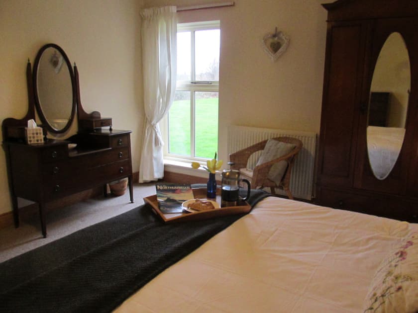 Double bedroom | Robin Cottage - High Weldon Cottages, Weldon Bridge, near Rothbury