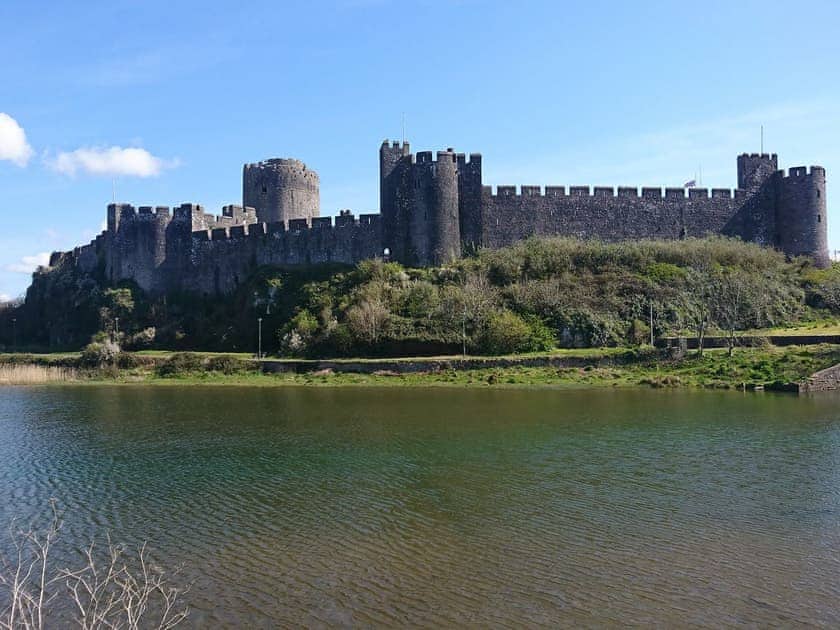 Nearby beautiful Pembroke Castle - birthplace of Henry VII | The Last Barn, Valast Hill, near Stackpole