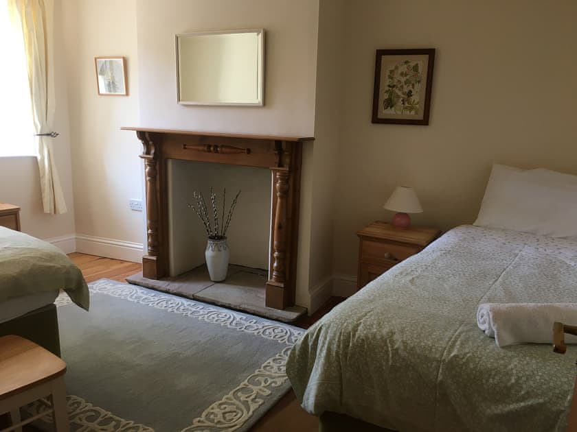 Twin bedroom | Lower Bamburgh View, Holy Island, near Bamburgh