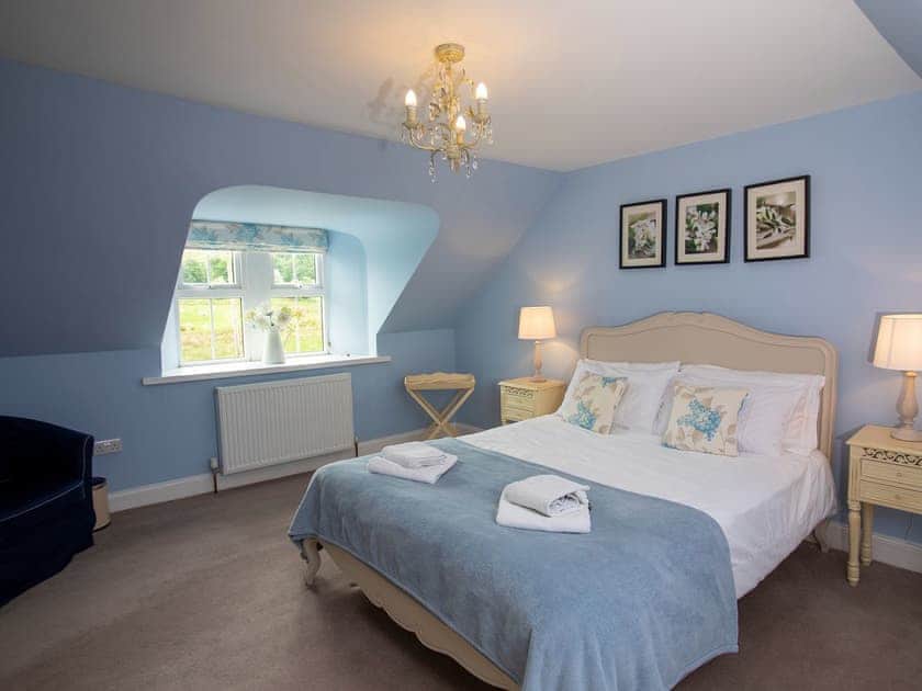 Double bedroom | Ghillie’s Cottage - Drumlanrig Castle, Thornhill, near Dumfries