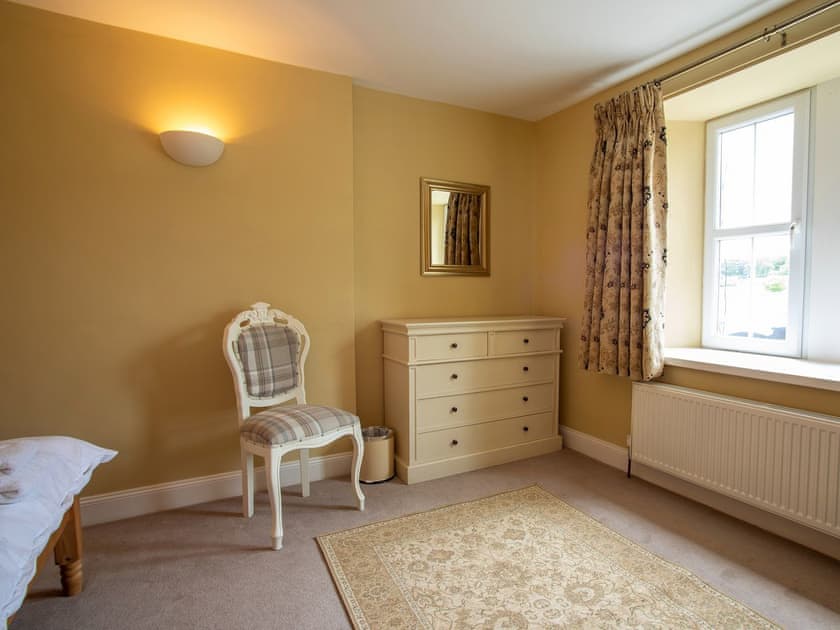 Double bedroom | Ghillie’s Cottage - Drumlanrig Castle, Thornhill, near Dumfries