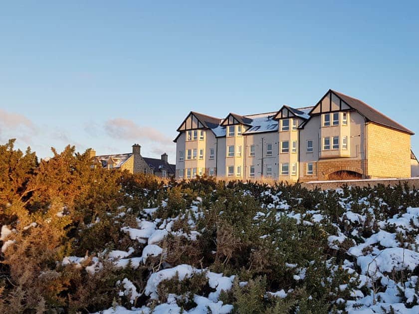 Setting | Aurora, Lossiemouth