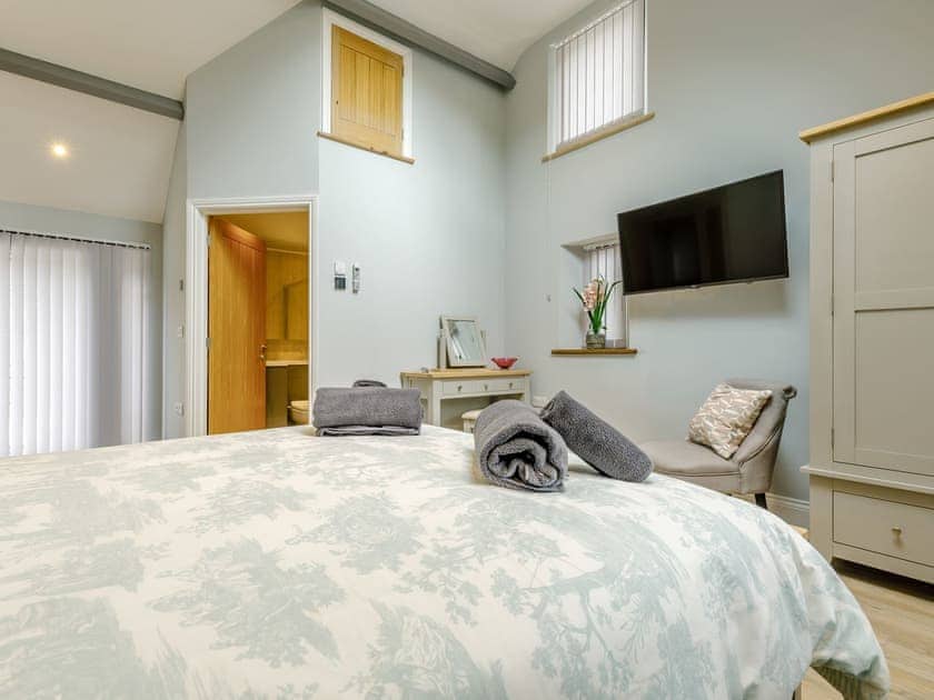 Master bedroom | Cwm Dulas Cottage, Llandewi Brefi, near Tregaron
