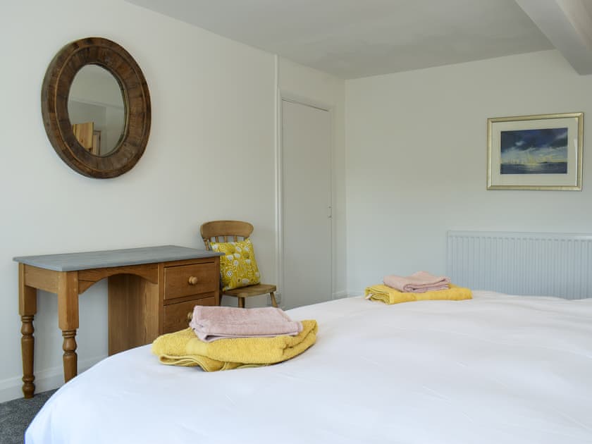 Double bedroom | Alice Cottage, Embleton