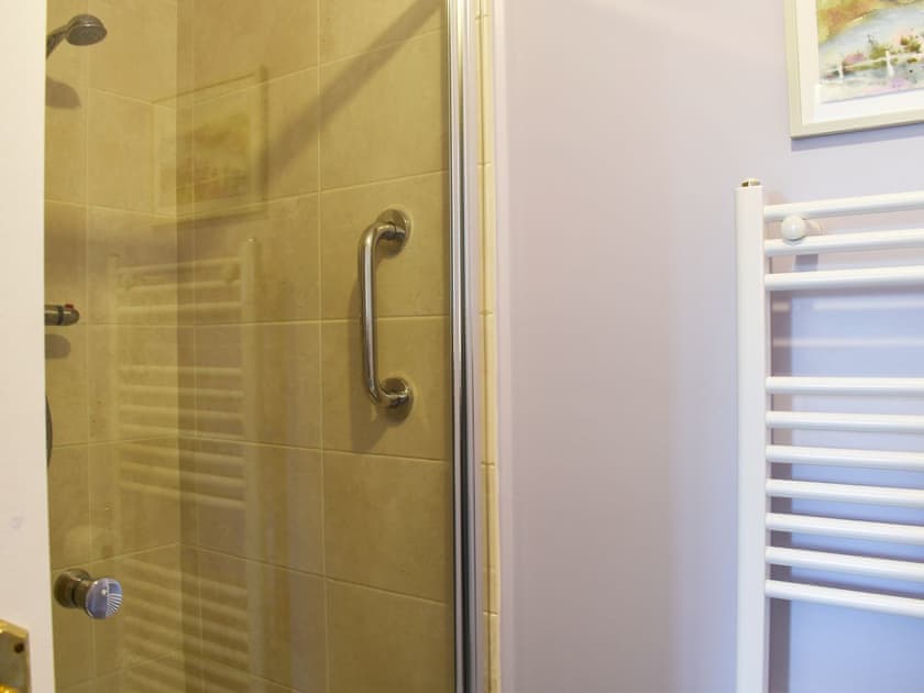 Shower room | Crown Cottage, Horsted Keynes