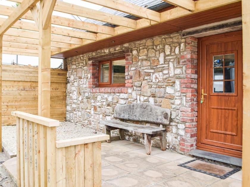 Exterior | Estuary View, Lougher