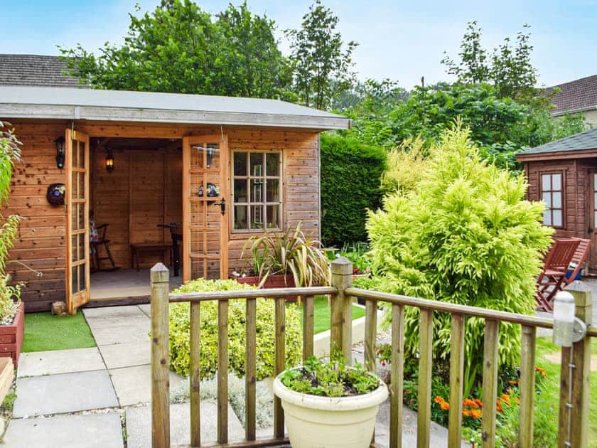 Garden | Ty Lewis Cottage, Pwll near Llanelli