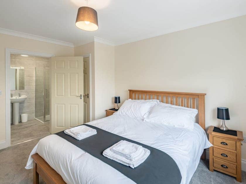 Double bedroom | 7 Dawson Park - Marian Avenue Properties, Mablethorpe