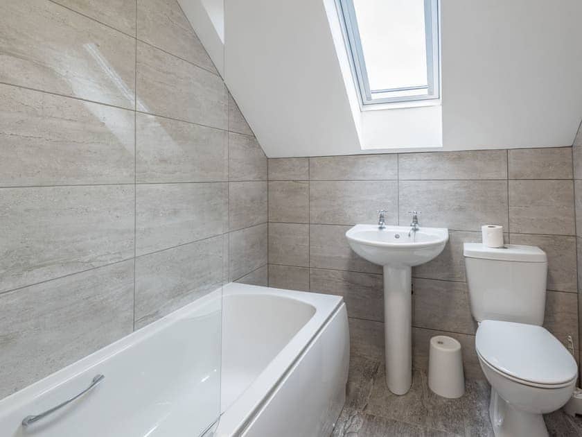 Balcony | 7 Dawson Park - Marian Avenue Properties, Mablethorpe