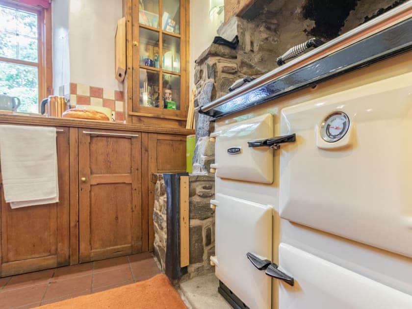 Kitchen | Grantully Cottage, Aberfeldy