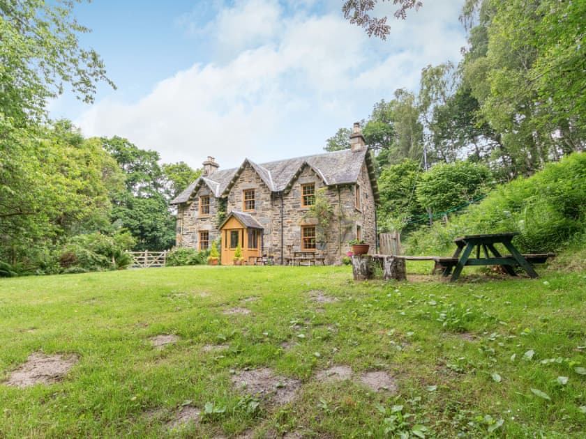 Exterior | Grantully Cottage, Aberfeldy