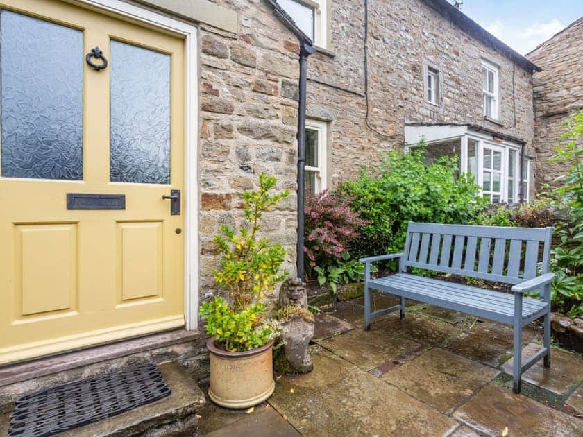 Sitting-out-area | Corner House, Grinton, near Reeth