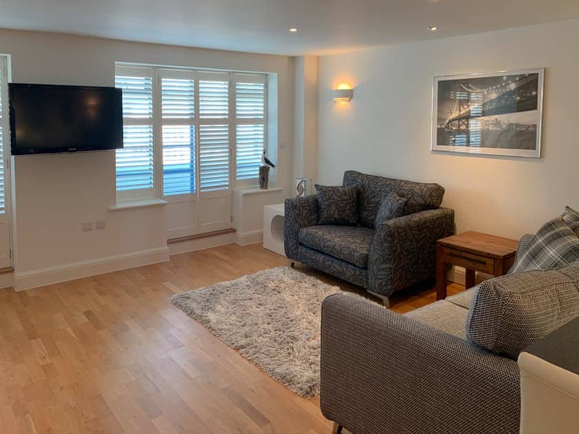 Living area | 6 Queens Quay, Torquay