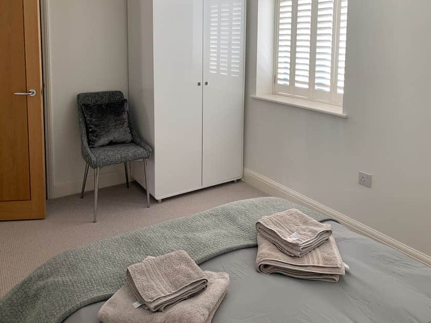 Double bedroom | 6 Queens Quay, Torquay