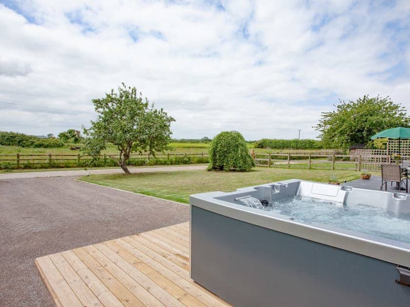 Hot tub | The Walled Garden, Bleadon