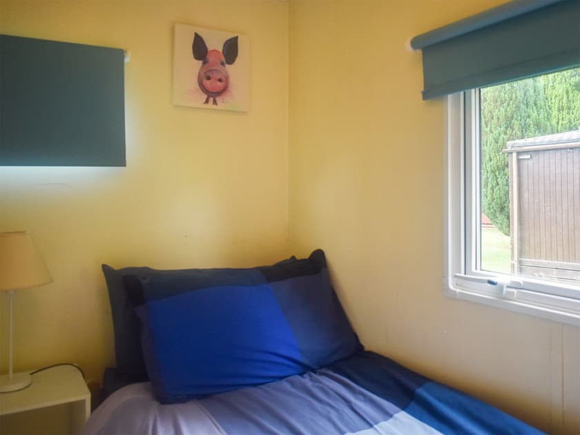 Single bedroom | Sherdale Lodge - Caer Beris Lodges, Builth Wells