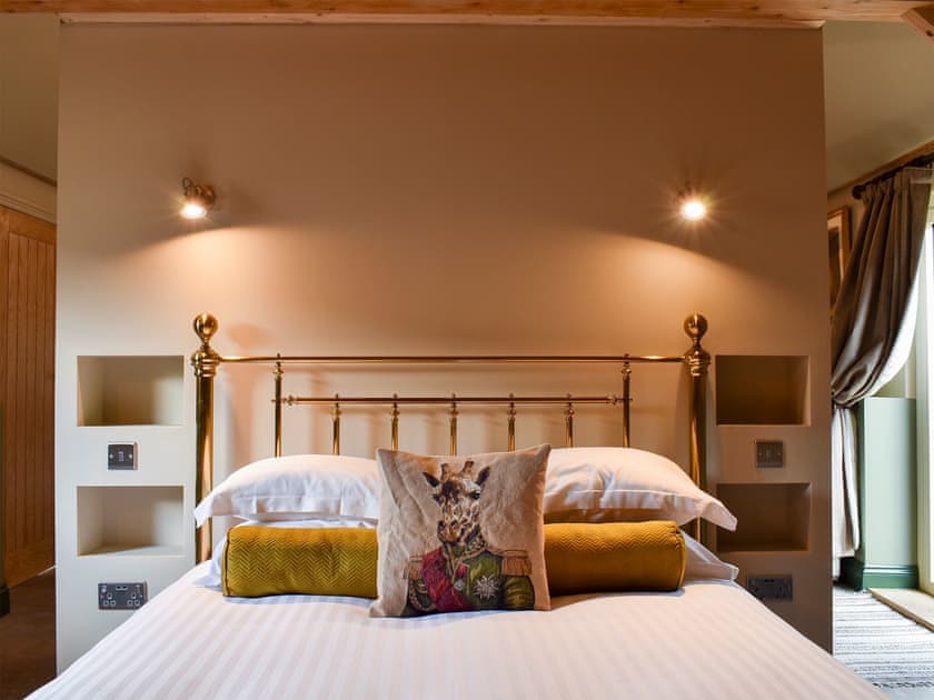 Double bedroom | Cozy Cottage - Midgham Long Copse, Midgham, near Fordingbridge