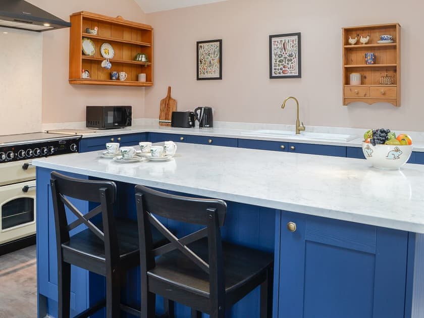 Kitchen | Morton Mains Steading Cottage, Thornhill