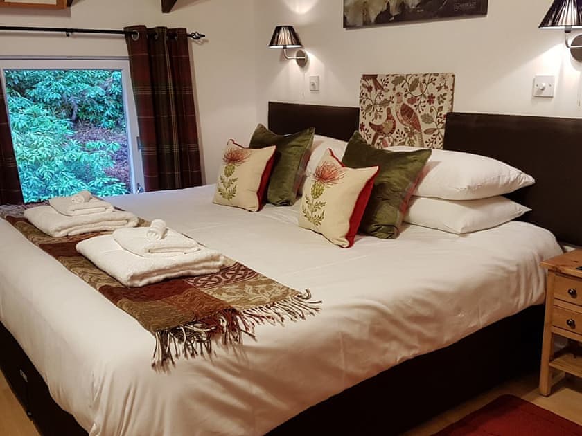Bedroom | Blair Lodge - Invergloy Riverside Lodges, Spean Bridge