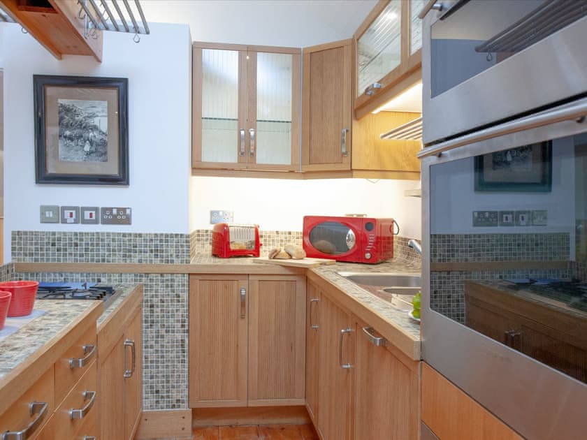 Kitchen | Mill Bank - Tuckenhay Mill, Bow Creek, between Dartmouth and Totnes