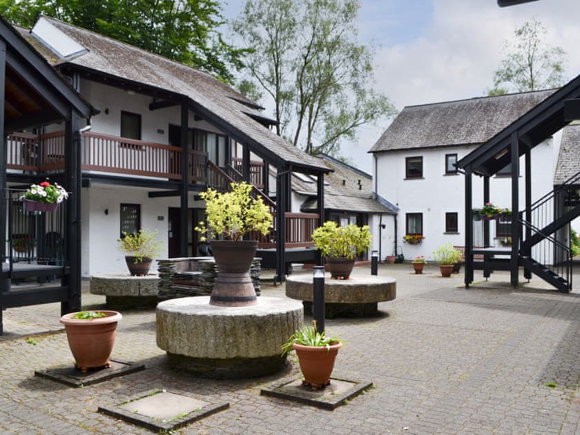 Courtyard | Quaysiders Club Apartments - Quaysiders Club D, Quaysiders Club Apartments - Quaysiders Club H - Quaysiders ClubQua, Ambleside