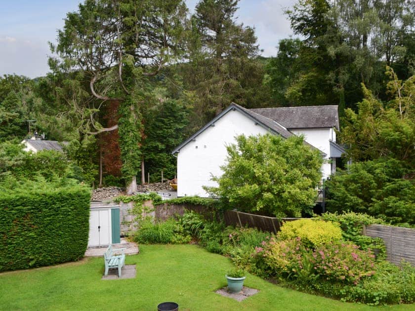 Garden and grounds | Quaysiders Club Apart, Ambleside