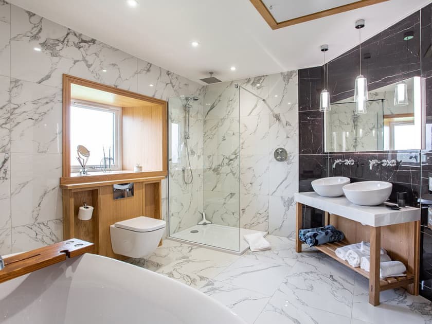 Bathroom | Morven View, Dunbeath, near Wick