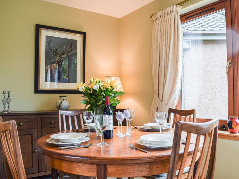 Living room/dining room | Sheildaig Cottage Annexe, St Cyrus, near Montrose