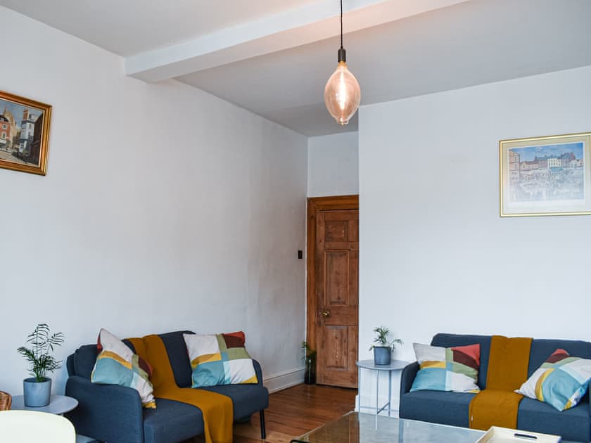 Living room | Market Place View - Hogwood View Cottages, Knaresborough